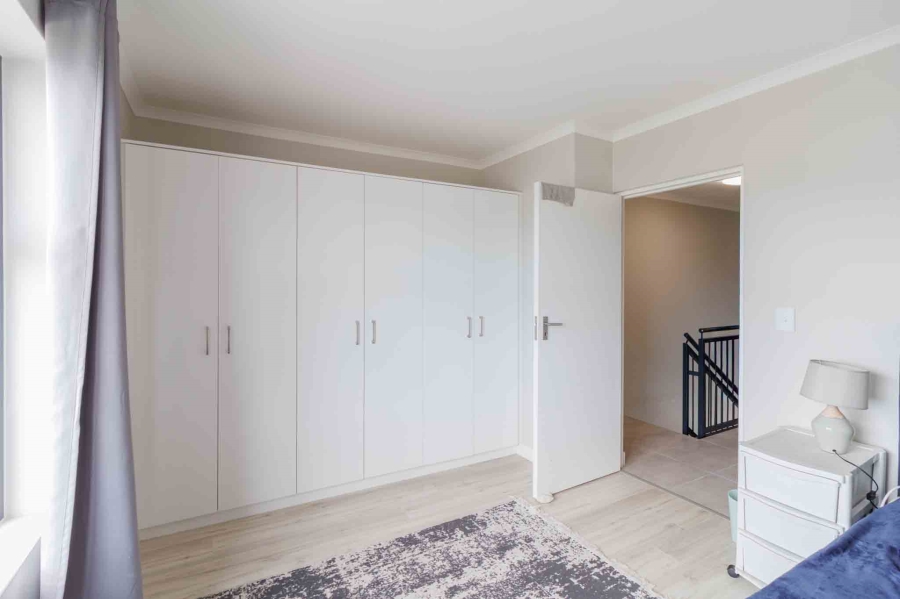 To Let 2 Bedroom Property for Rent in Zonnendal Western Cape